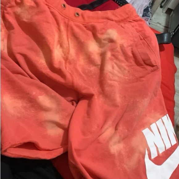 Nike shorts - Picture 2 of 3